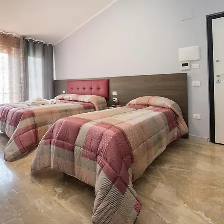 Il Risveglio Del Cavaliere ベッド・アンド・ブレックファスト 4*