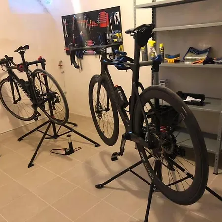 ベッド・アンド・ブレックファスト Il Risveglio Del Cavaliere 4*